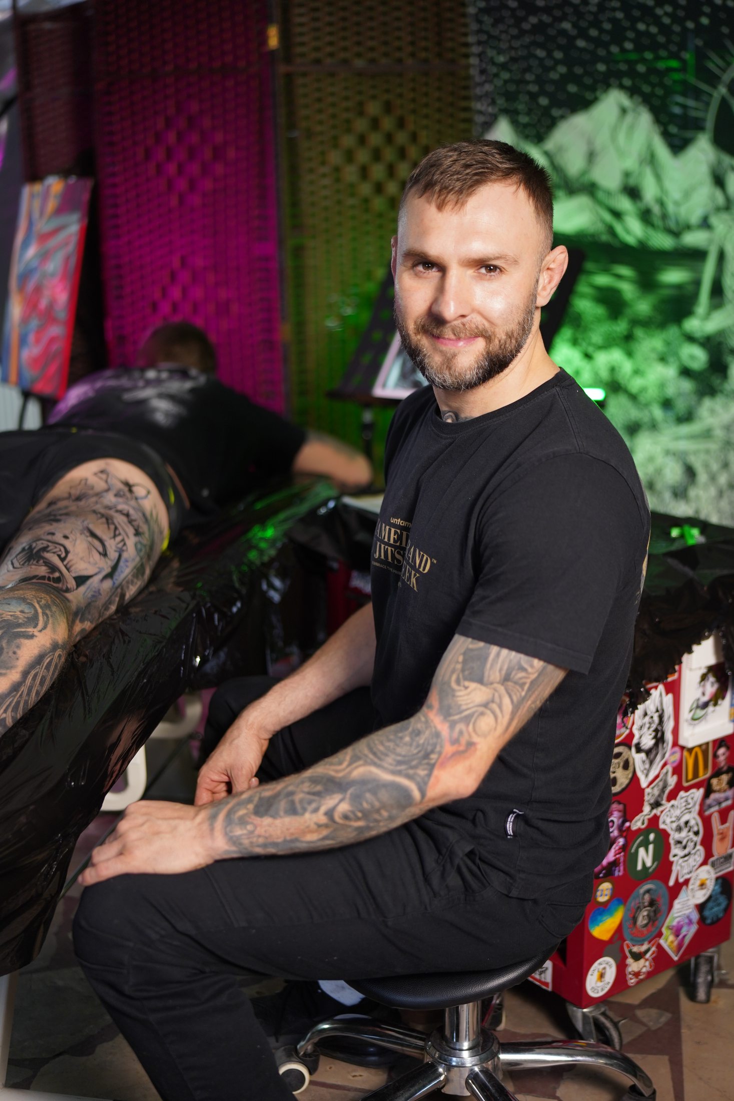Norbert w studiu Raves Tattoo
